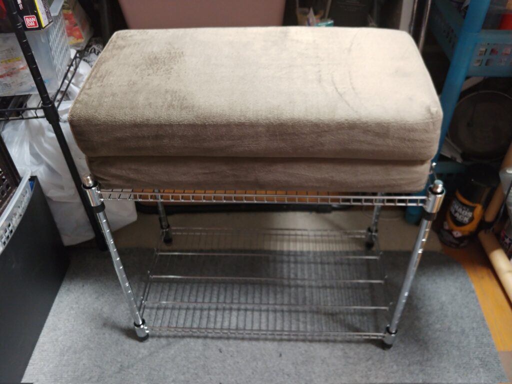 100均運転足置き