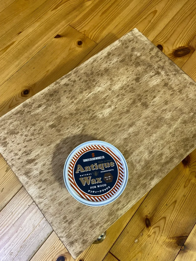 100均で手に入る木材用ワックスの種類