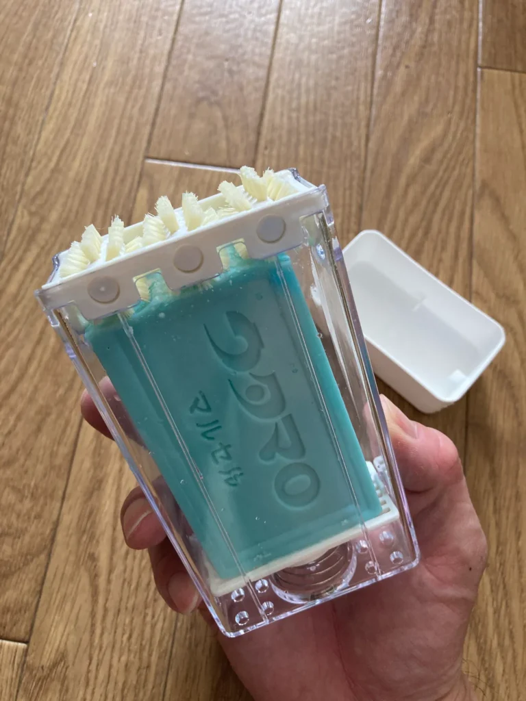 ウタマロケース 100均 で買える？